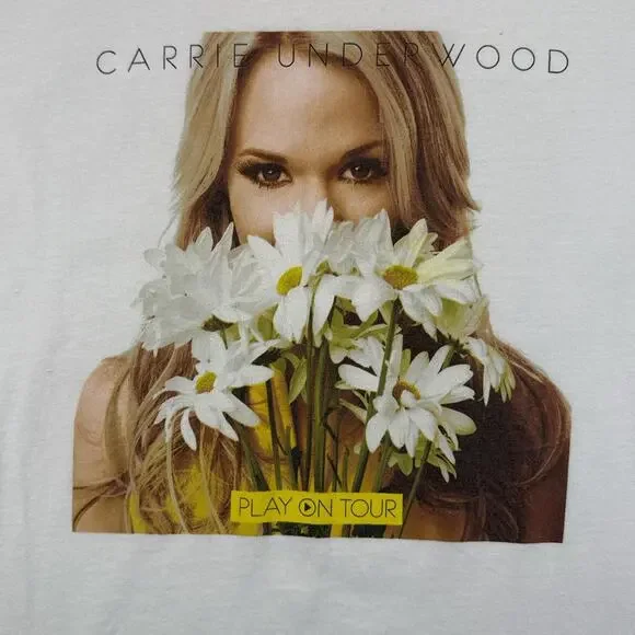2010 Carrie Underwood Play On Tour White Graphic Music T-shirt Size Medium - Picture 4 of 8